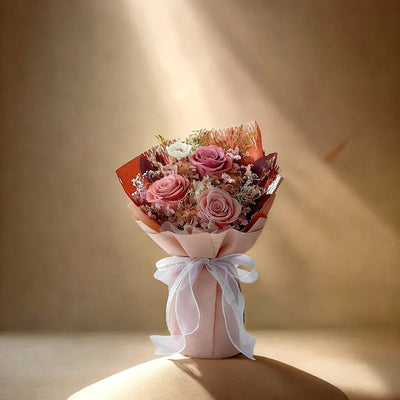 永恆之愛花禮：永生玫瑰花束禮盒 (花束+手提禮盒)